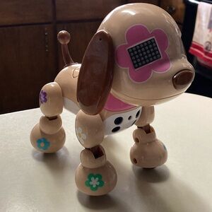 Zoomer Zuppies Flora Interactive Dog Puppy by Spin Master